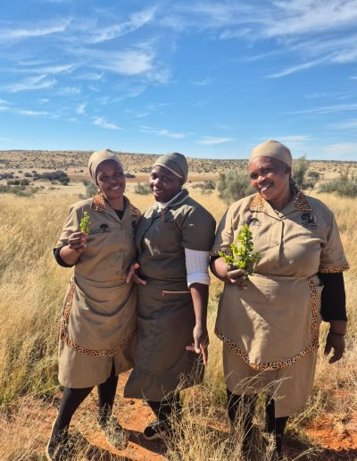 The Women of Kukama